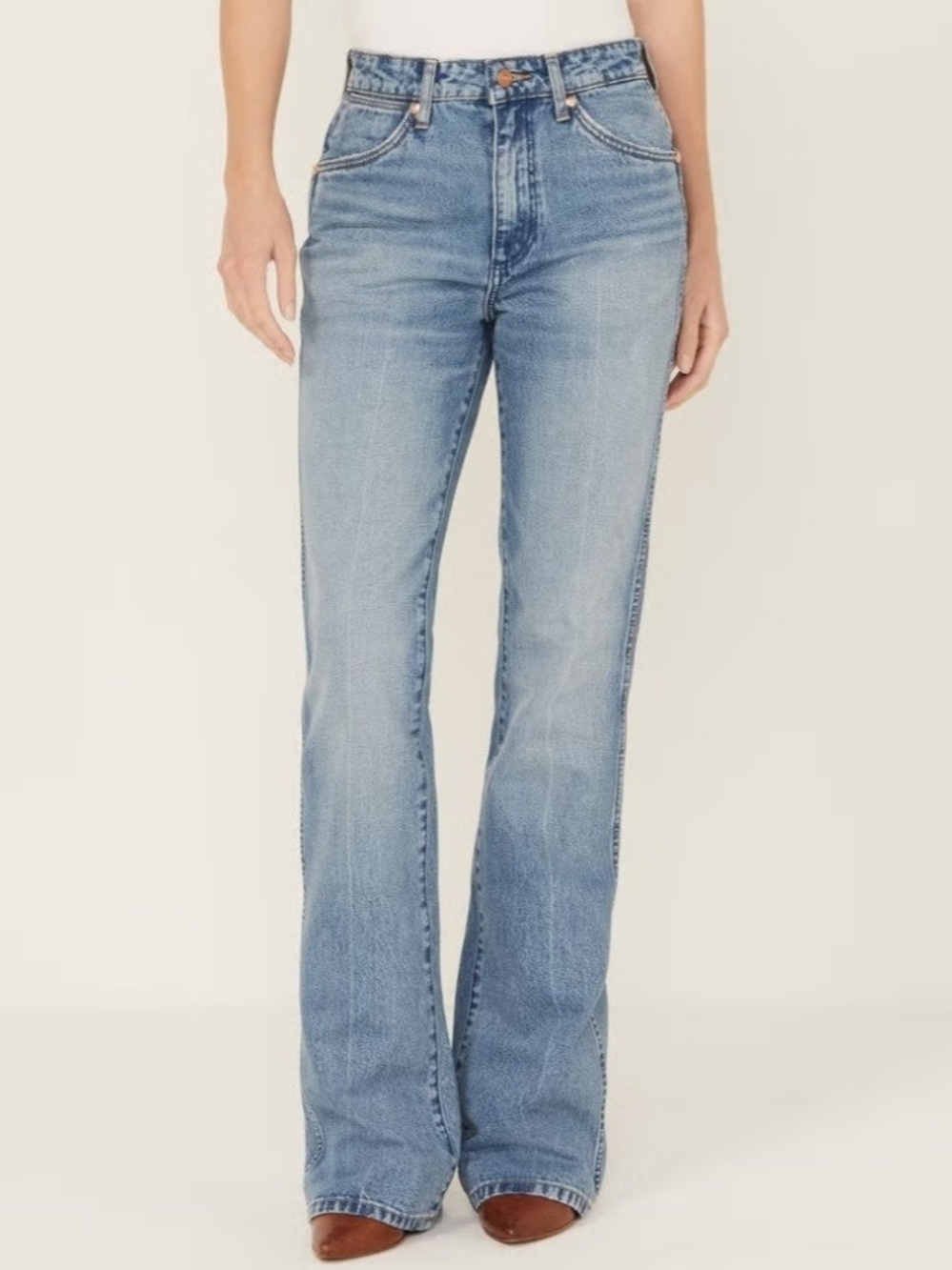 New Wrangler Westward High-Rise Bootcut Womens Jeans. 27x32